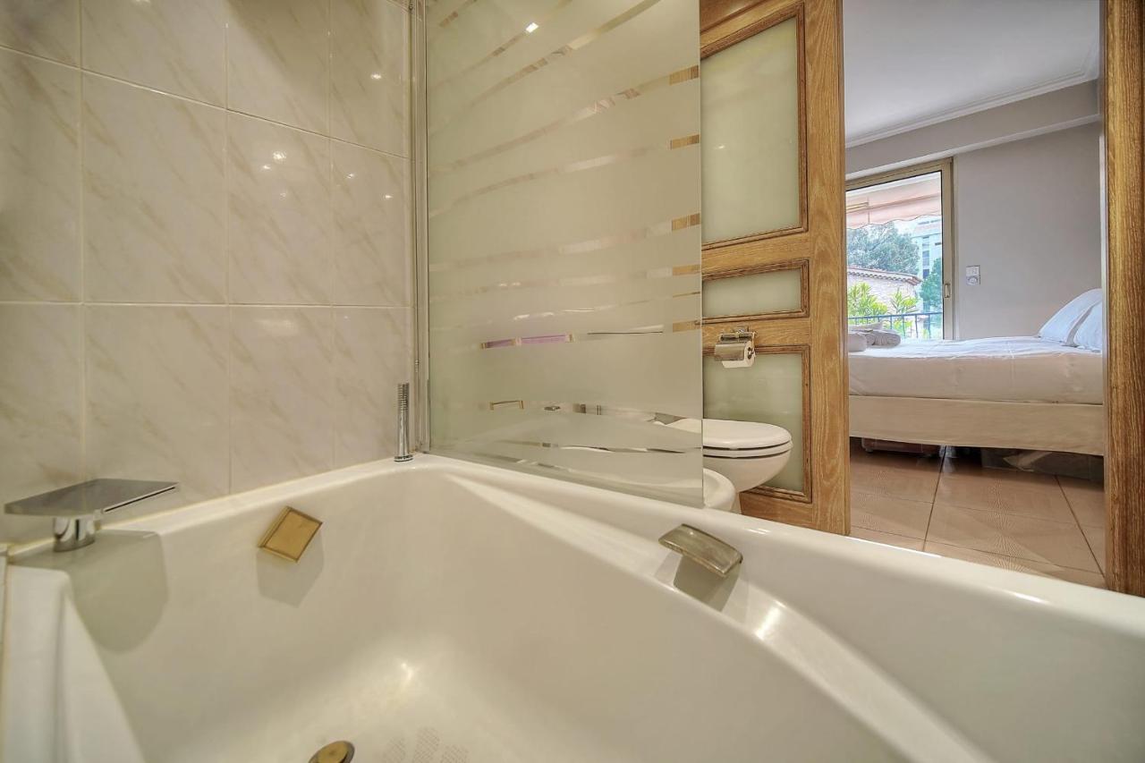 Immogroom - 2 Bedroom - Air Conditioning - Wifi - Terrace - Common Parking Cannes Extérieur photo
